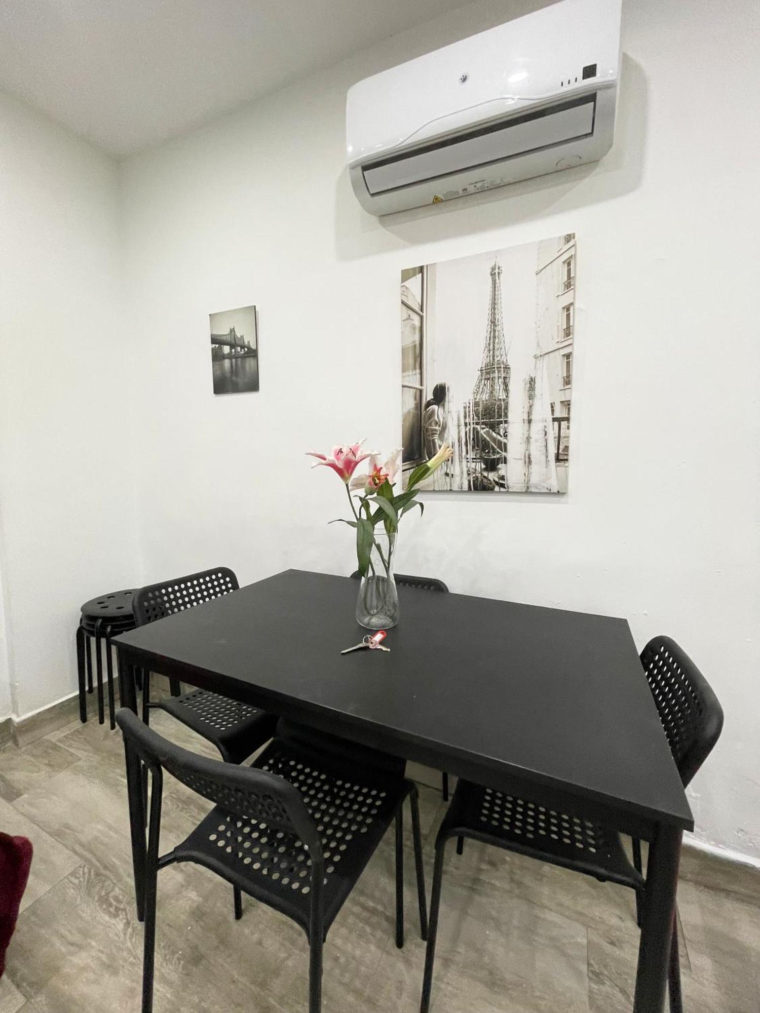 Apartments Near Metro Madrid Ngoại thất bức ảnh