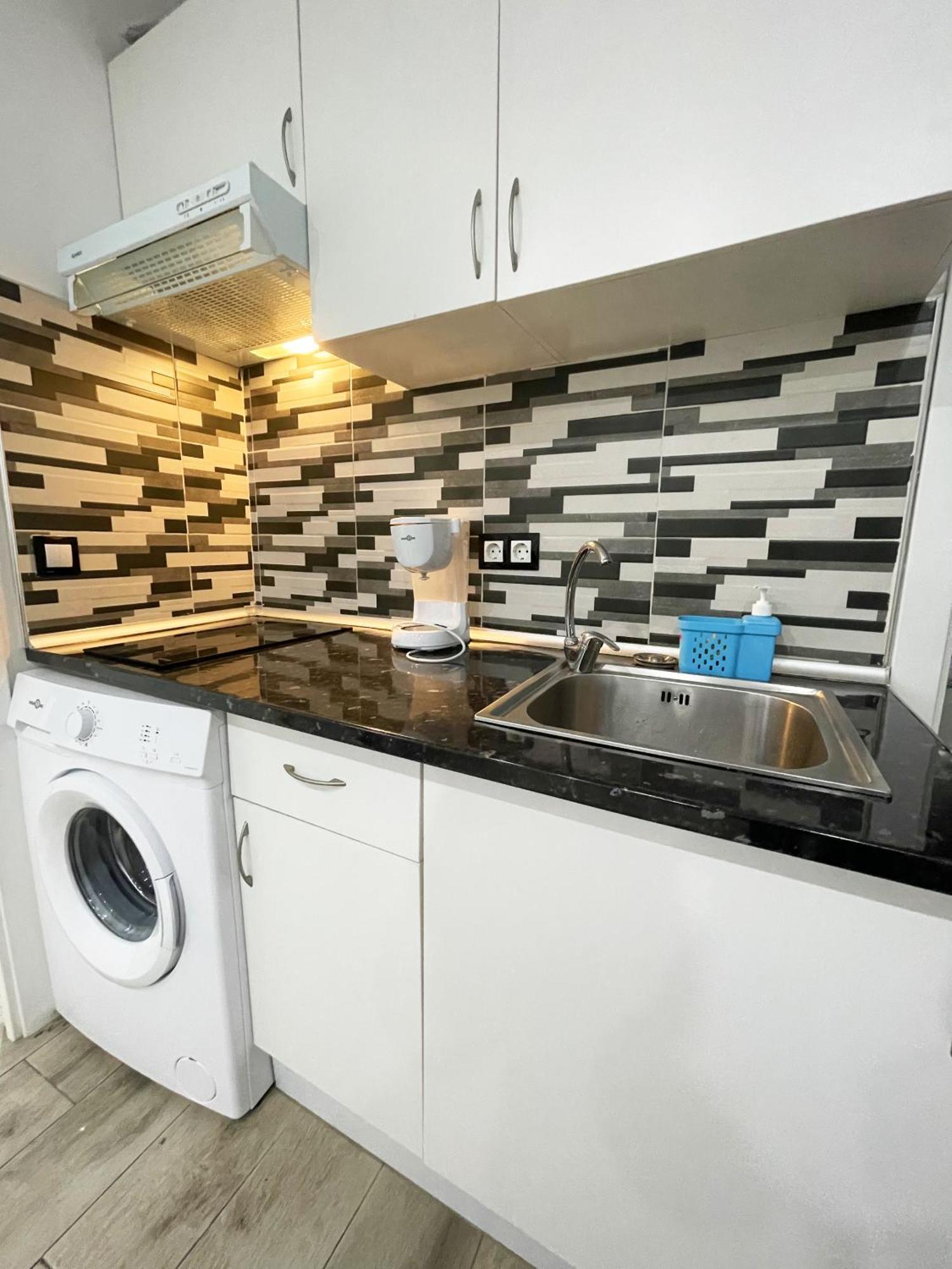 Apartments Near Metro Madrid Ngoại thất bức ảnh